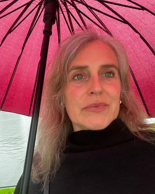Photo of Elizabeth Urschel, Clinical Social Work/Therapist, MFA, MSW, LCSW