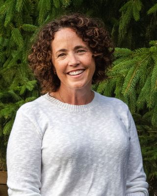 Photo of Jamison Rozzi, Clinical Social Work/Therapist, LSW, MSW