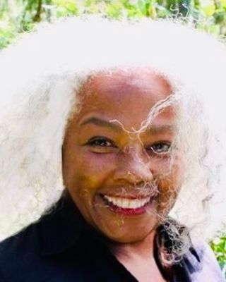 Photo of Dr. Suzanne Miles - Dr. Pekti, Psychologist, PhD