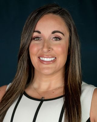 Photo of Dara Hendon, Clinical Social Work/Therapist, LCSW-S