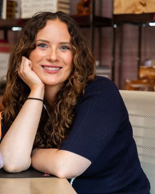 Photo of Annie Trainor, Clinical Social Work/Therapist, LICSW