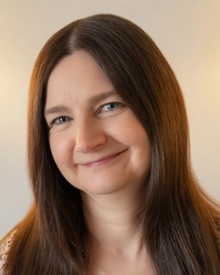 Photo of Caroline Henderson, Counsellor, MBACP