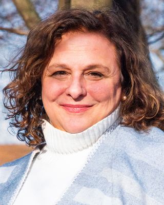 Photo of Dana Nuzzo, Clinical Social Work/Therapist in Newington, CT