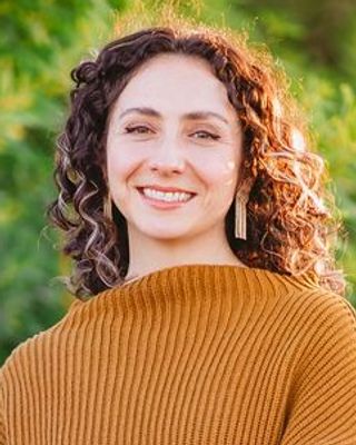 Photo of Rebecca Willey, Associate Clinical Social Worker, ACSW