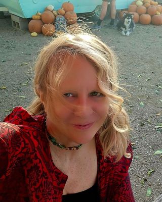 Photo of Juliana O'Brien, Clinical Social Work/Therapist, LCSW, MDiv