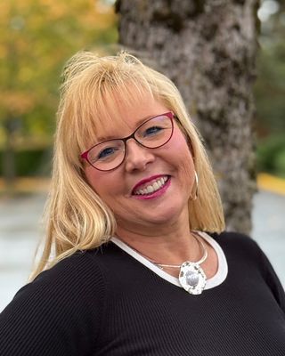 Photo of Melissa Osada - Neupathway (Melissa Osada), Psychiatric Nurse Practitioner, APRN, PMHNP, BC