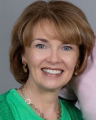 Photo of Evelyn Barlow, Psychotherapist, MSc, MIAHIP