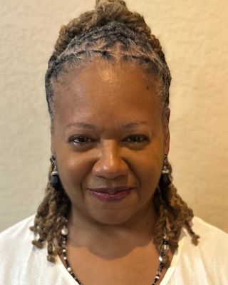 Photo of Rachel Robinson, Clinical Social Work/Therapist, PhD, LICSW, CCTP