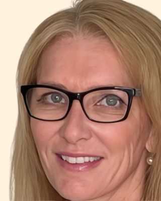 Photo of Dr. Dora Gilbert, Psychologist, PsyD, LMFT
