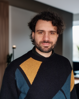 Photo of Arturo Bandinelli, Psychotherapist, MA, UKCP Trainee