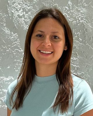 Photo of Alexandria Agostinelli, Marriage & Family Therapist, LMFT