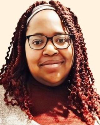 Photo of Lucretia Mayer, Counselor, MA, LCPC