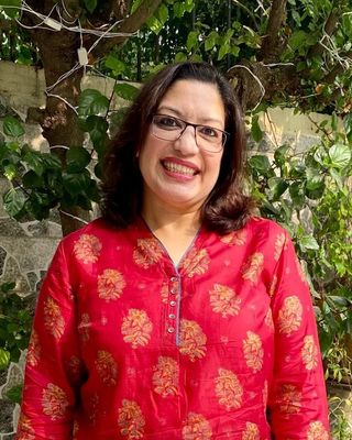 Photo of Simi Hanspal, Registered Psychotherapist, MSc , CFT, RP