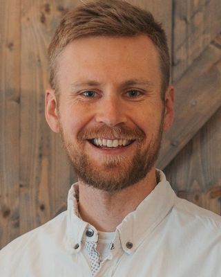 Photo of Adam Persenaire, Clinical Social Work/Therapist, MSW, LCSW