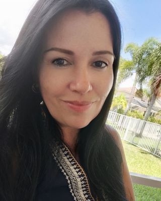 Photo of Aline Paredes, Psychiatric Nurse Practitioner in Fort Lauderdale, FL