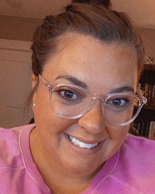 Photo of Heather K Hall, Clinical Social Work/Therapist, MSW, LGSW