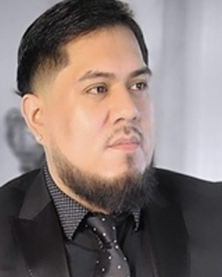 Photo of Marcos Erazo, Clinical Social Work/Therapist