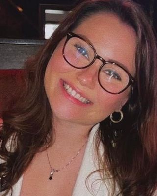 Photo of Zoey Altis, Licensed Master Social Worker, MSW, LMSW