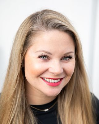 Photo of Mandi Afoa, Marriage & Family Therapist Associate, MA, LMFT-T
