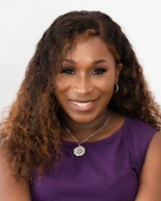 Photo of Shaniqua Gray, Clinical Social Work/Therapist, LCSW