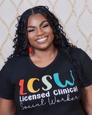 Photo of Jasmine Hill, Clinical Social Work/Therapist, MSW, LCSW