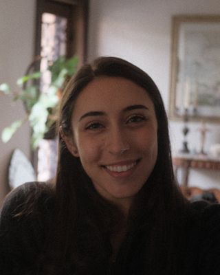 Photo of Bella Ainsworth, Counsellor