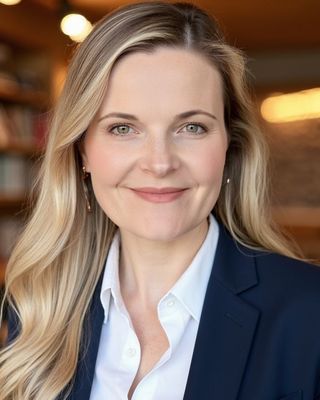 Photo of Lauren Sayers - Serendipity Psychology Services Ltd, Psychologist, PsychD, HCPC - Clin. Psych.