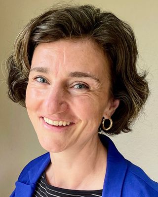 Photo of Kelly Raths, Marriage & Family Therapist Associate, MDiv