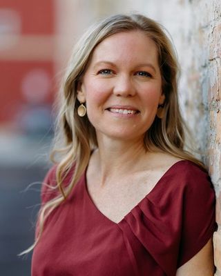 Photo of Emily MacNiven, Licensed Professional Counselor, LPC