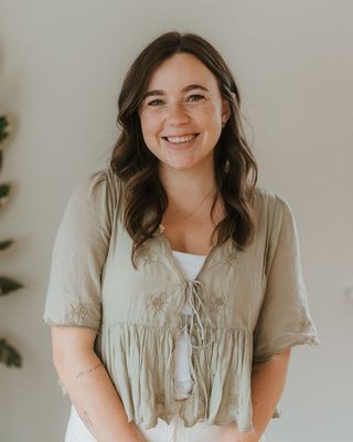 Photo of Hannah Russell, Registered Psychotherapist, MACP, RP