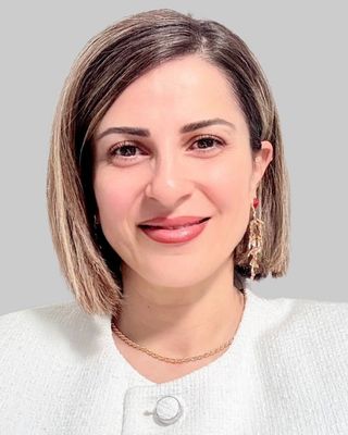 Photo of Sahba Moghen, Registered Psychotherapist (Qualifying)