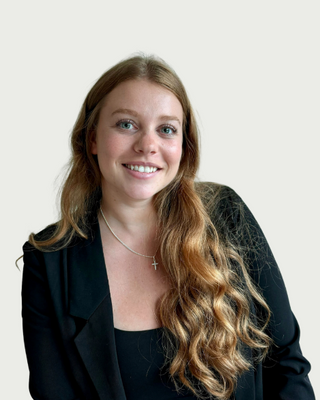 Photo of Hannah O'Brien, Registered Psychotherapist (Qualifying), MACP, BA
