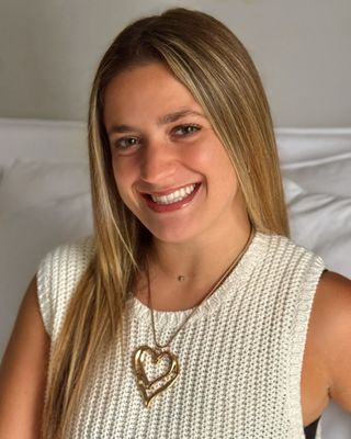 Photo of Gabriella Kapopoulos, Pre-Licensed Professional, MA, RMHCI