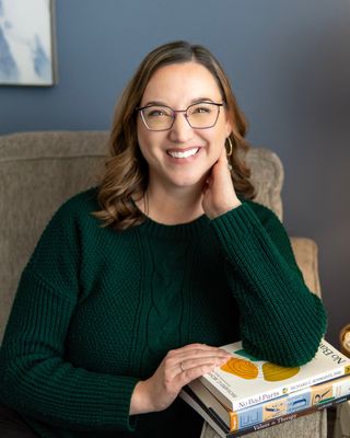 Photo of Jill Tam, Licensed Professional Counselor, LPC, CCTP