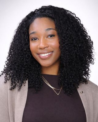 Photo of Lezah Brown - Lezah Brown: Teens, Adults, and Seniors, Clinical Social Work/Therapist, MSW, LSW