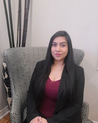 Photo of Sonya Mahil, Registered Psychotherapist (Qualifying) in Toronto, ON