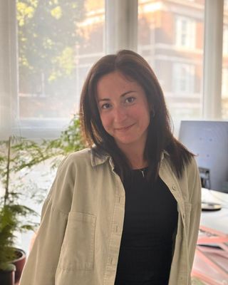 Photo of Gaia Gambacciani, Counsellor, MSc, UKCP Trainee