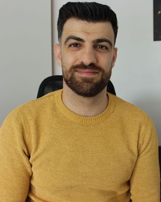 Photo of Roman Romeo, Psychotherapist, MA, MBACP