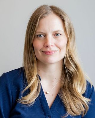 Photo of Katy Wood, Registered Psychotherapist, RP, MACP