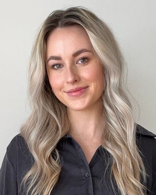 Photo of Amy Reid, Counsellor, BSc, MACP, CCC
