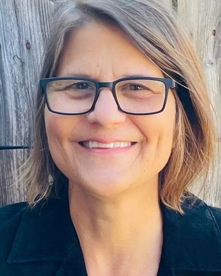 Photo of Ronda Wolfe, Counselor, MS, LCPC