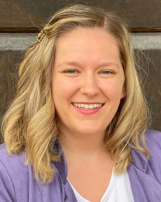 Photo of Stephanie Neighbors-Giles, Licensed Professional Counselor, LPC, MA