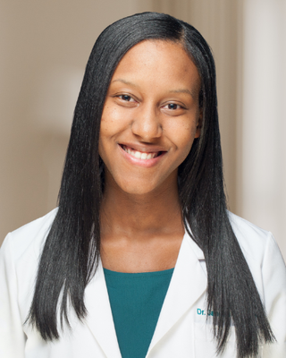 Photo of Dr. Janelle Louis, Psychiatric Nurse Practitioner, PMHNP