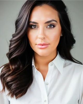 Photo of Alysse McDonough, Marriage & Family Therapist Associate, MS, MFT