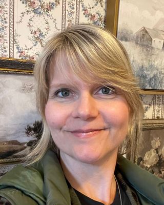 Photo of Joy Choquette, Registered Psychotherapist, MSW