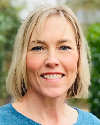Photo of Debbie Earth, Psychotherapist, MBACP Accred