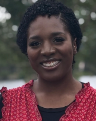Photo of Sola Leon, Licensed Mental Health Counselor, LMHCA, MHA