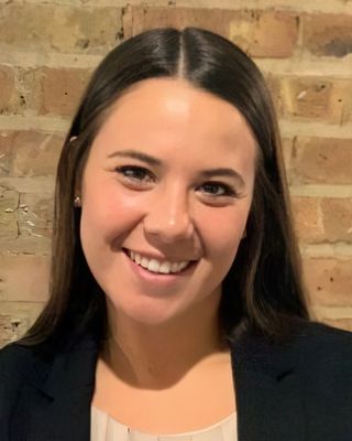 Photo of Danielle Pincente in Naperville, IL