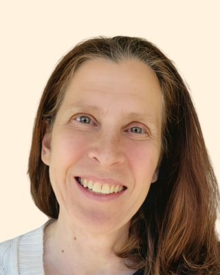 Photo of Elizabeth Bicio, Clinical Social Work/Therapist, MSW, LICSW
