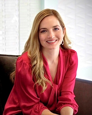 Photo of Dr. Jessica Klement, Psychologist